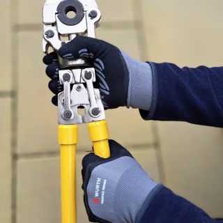 Zimné pracovné rukavice - WURTH TIGERFLEX THERMO ⏬ Dvojvrstvové zateplené pracovné rukavice určené na prácu v exteriéri...